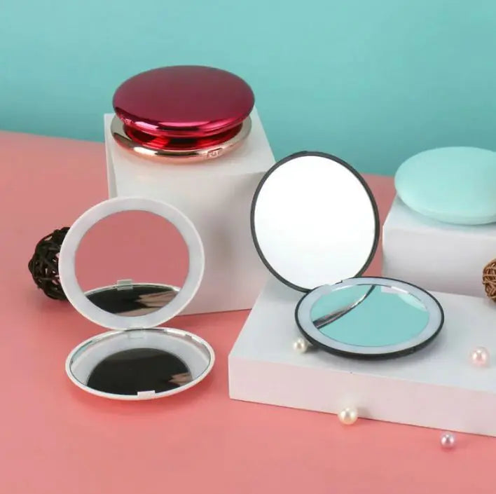 GlowView 2X Compact Folding Mirror