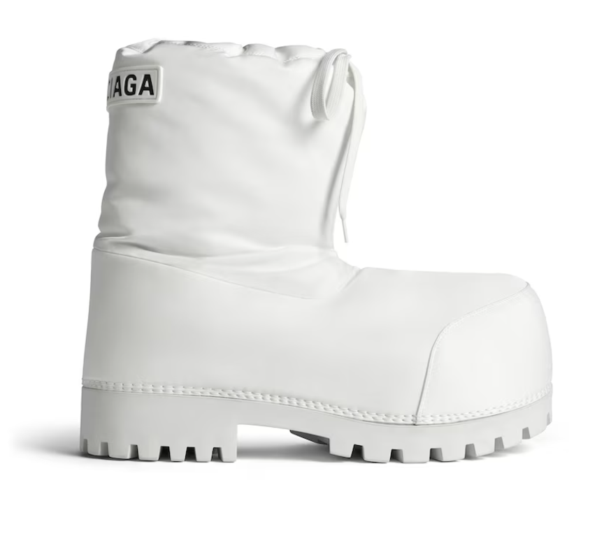 Balenciaga Alaska Low Snow Boots In Black