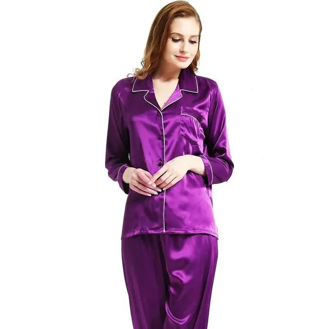 Elegant Lady Satin Sleepwear