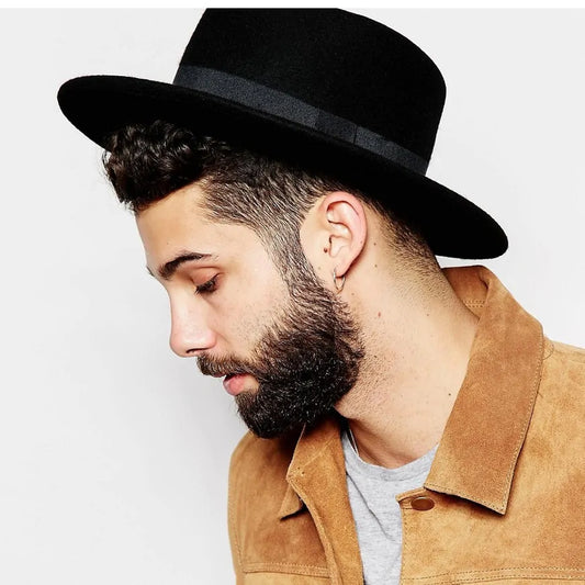 Sleek Wool Flat Cap